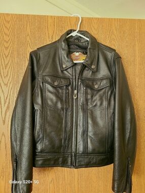 Harley-Davidson Black Leather Bomber-Style Jacket L
